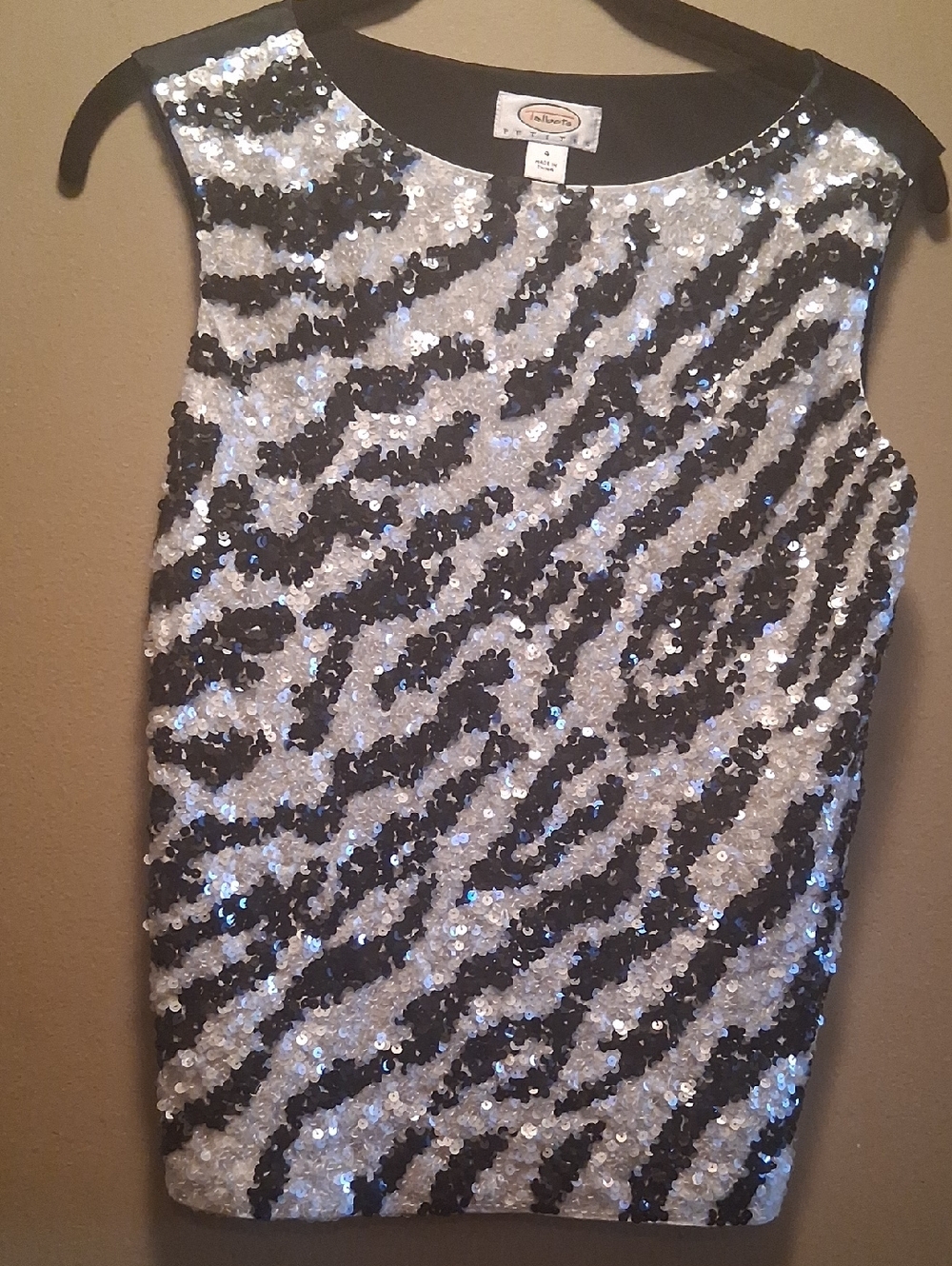 Talbots Black and Silver Sequin Zebra Shell Size 4